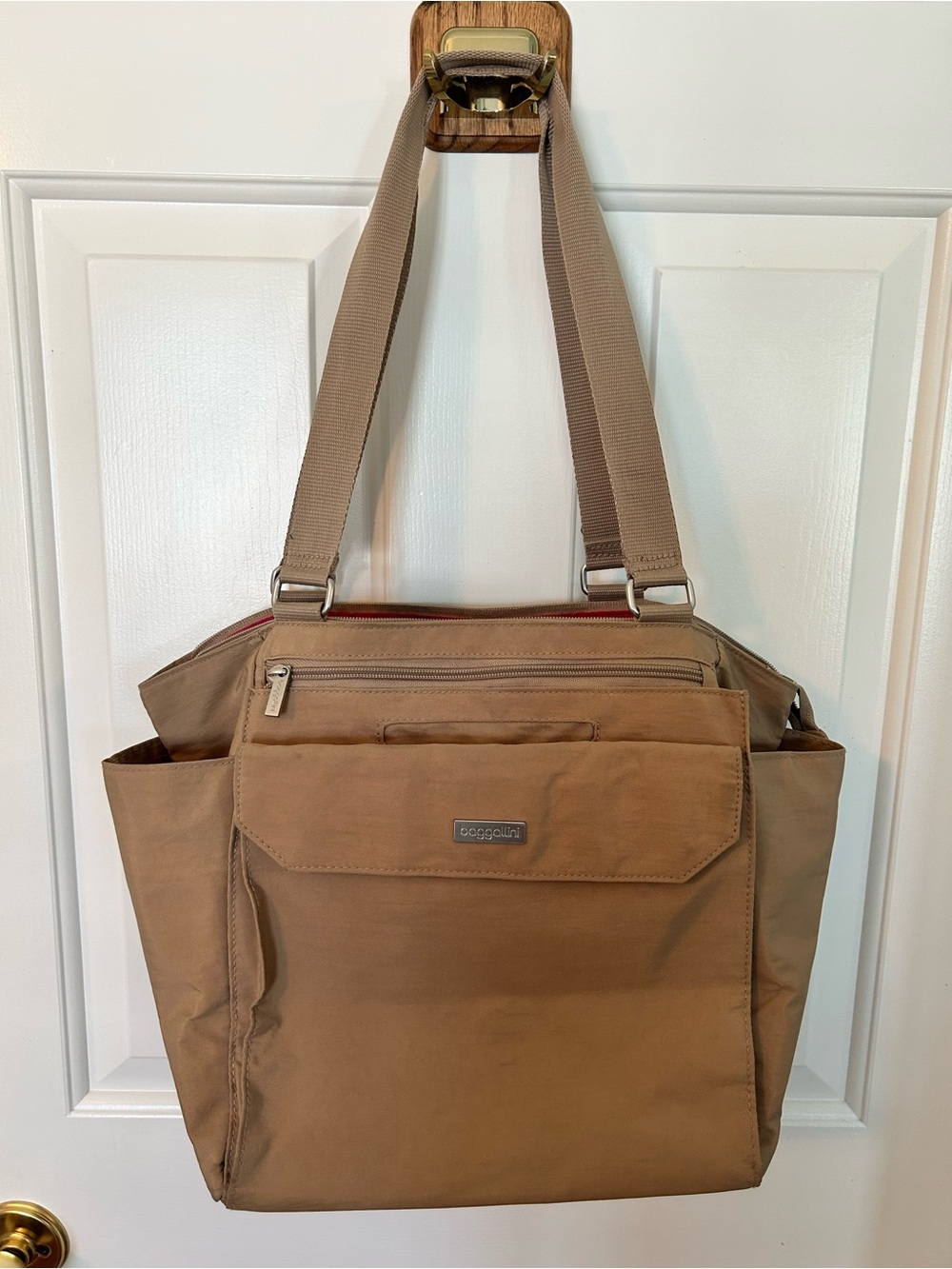 BAGGALLINI Tan Tote Bag with Multiple Pockets